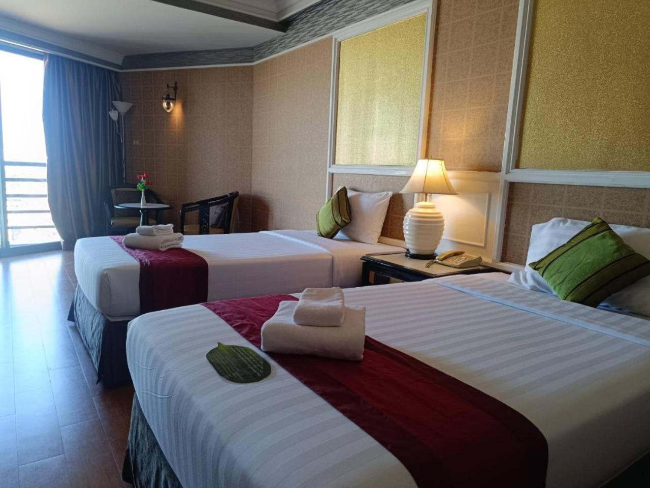 Hotel First Pacific Cirrus Pattaya Zewnętrze zdjęcie