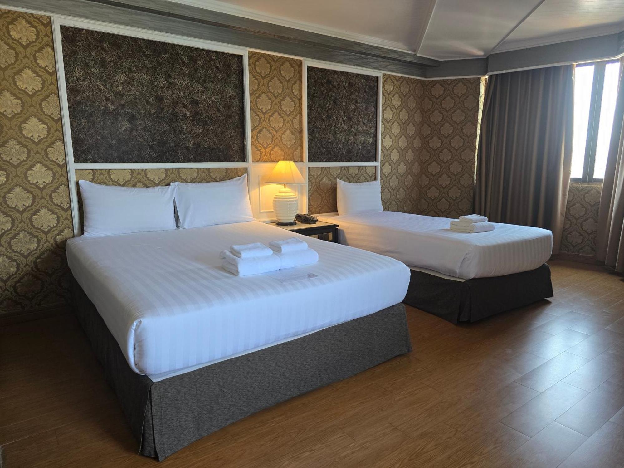 Hotel First Pacific Cirrus Pattaya Zewnętrze zdjęcie