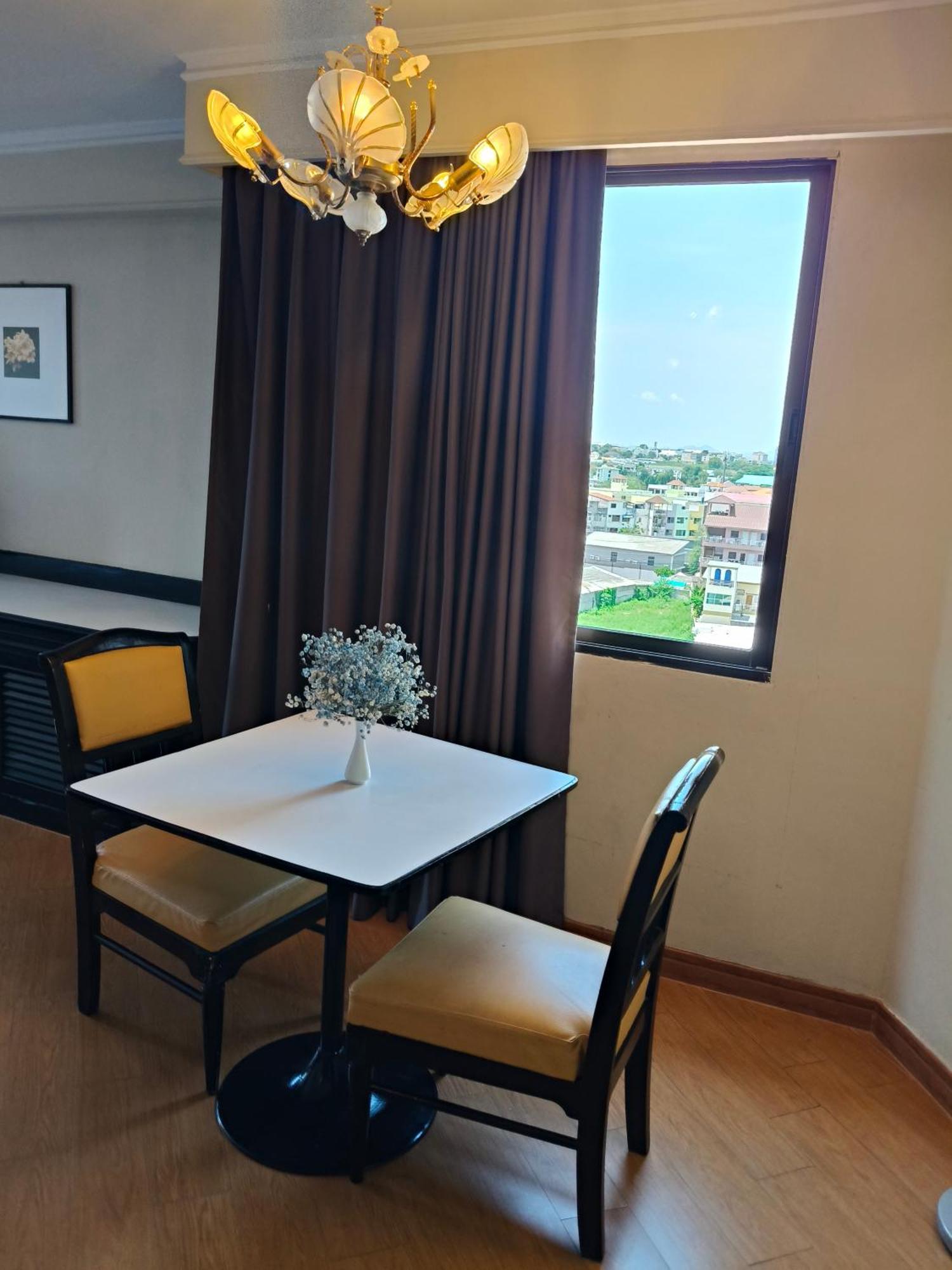 Hotel First Pacific Cirrus Pattaya Pokój zdjęcie